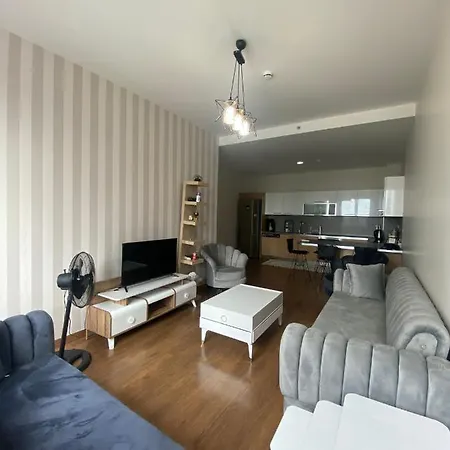 Apartment 2+1 120m2 Luxry Rezidance Basaksehir
